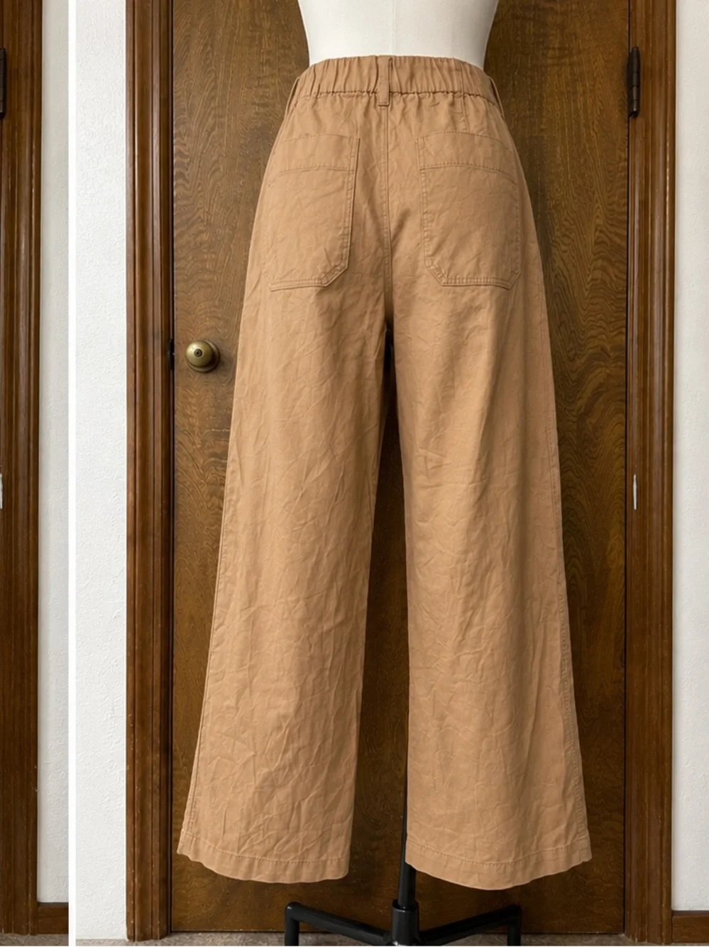 Uniqlo Women’s Camel Tan Wide Leg Utility Pants Size 30 High Rise Minimalist